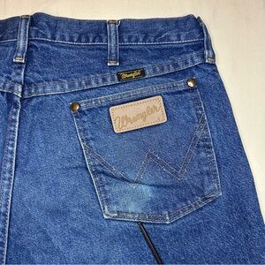 Wrangler Men's Relaxed BootCut Fit Blue Jeans